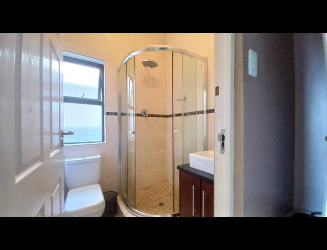 3 BEDROOM TOWNHOUSE TO LET IN SHELLYVALE